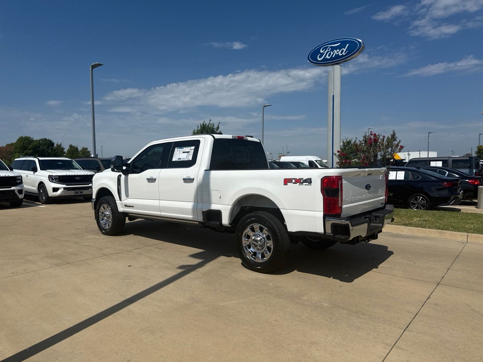 2026 Ford F-350SD Lariat