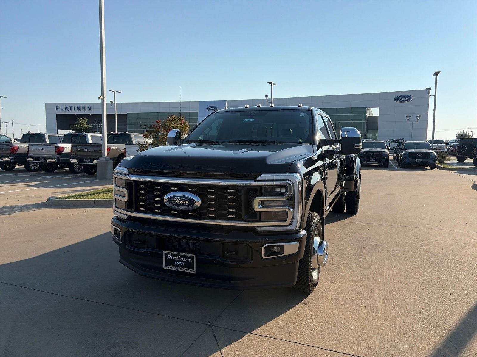 2026 Ford F-350SD Platinum DRW
