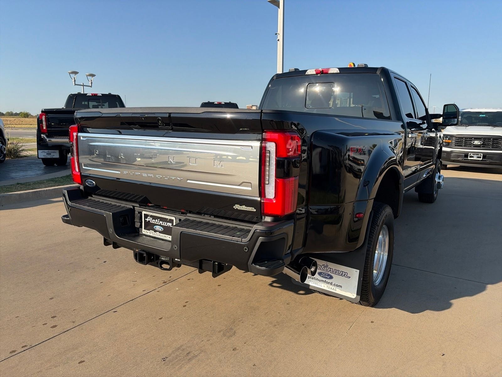 2026 Ford F-350SD Platinum DRW