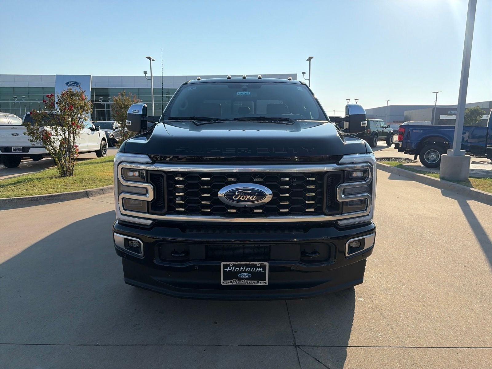 2026 Ford F-350SD Platinum DRW