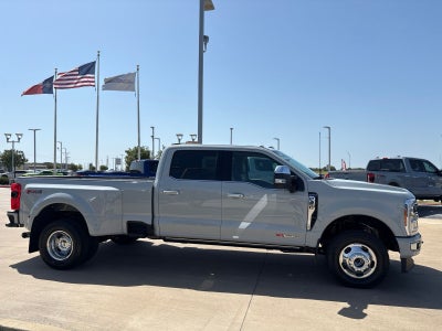 2026 Ford F-350SD Platinum DRW