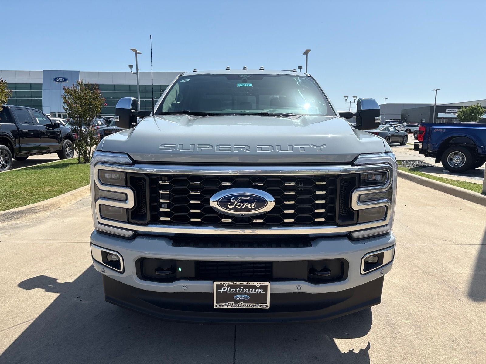 2026 Ford F-350SD Platinum DRW