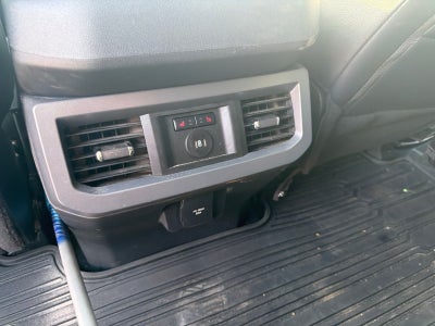 2025 Ford F-350SD Lariat DRW
