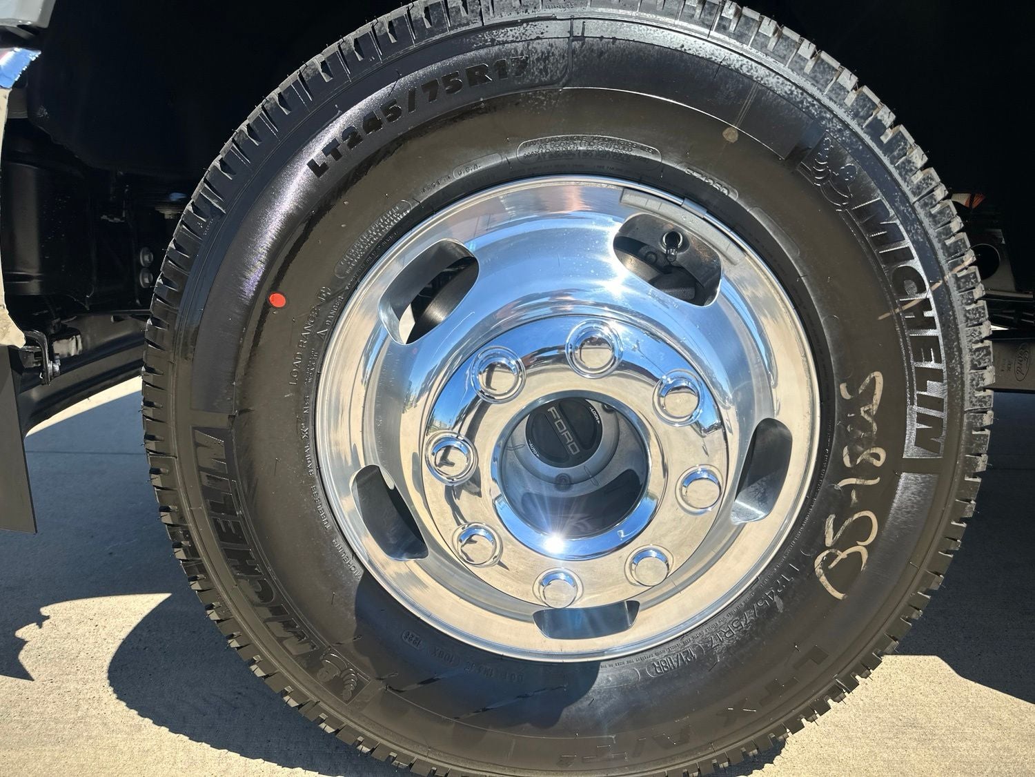 2026 Ford F-350SD Lariat DRW