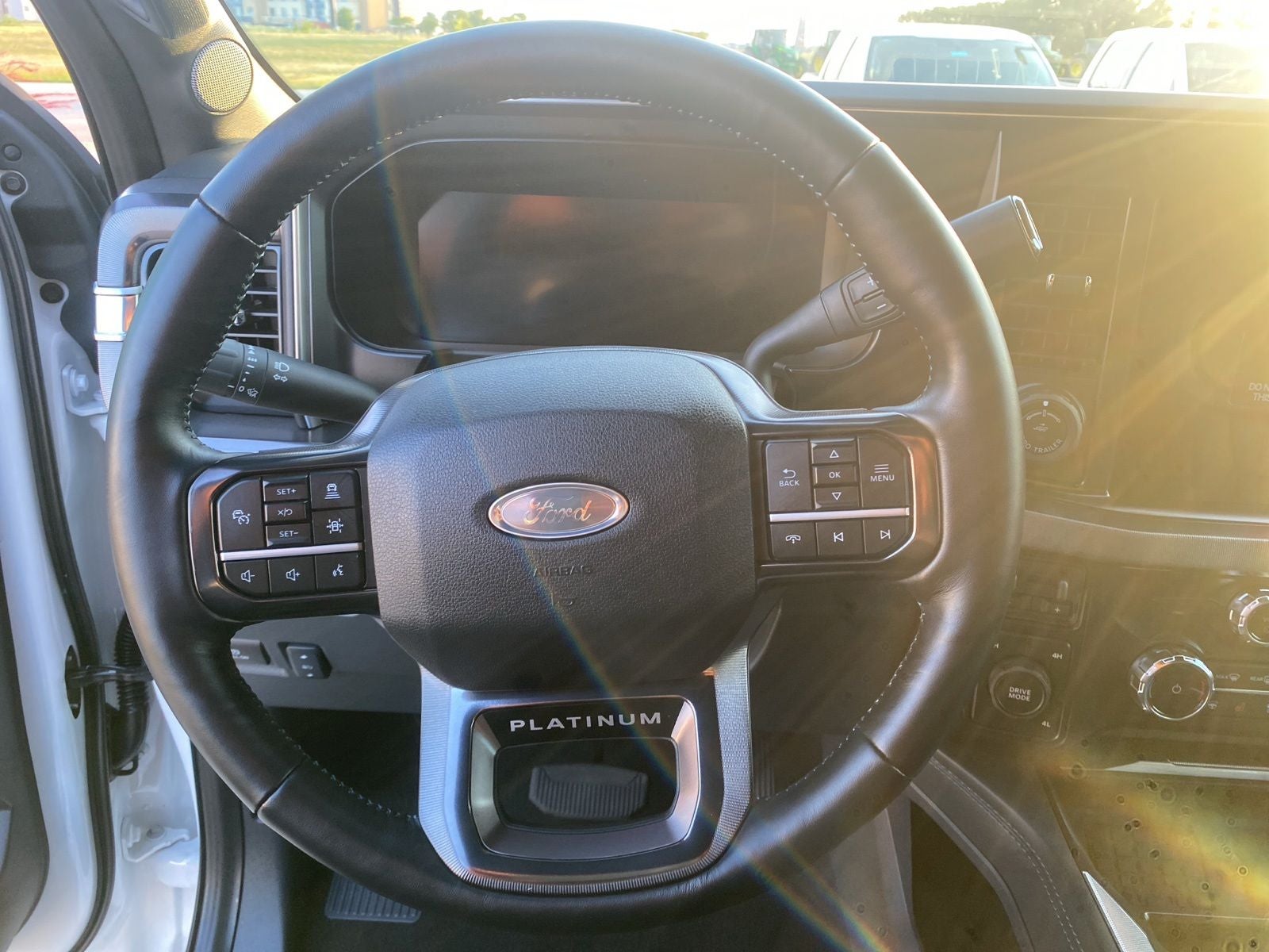 2026 Ford F-350SD Platinum DRW