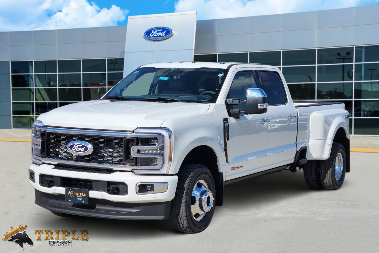 2027 Ford F-350SD Platinum DRW