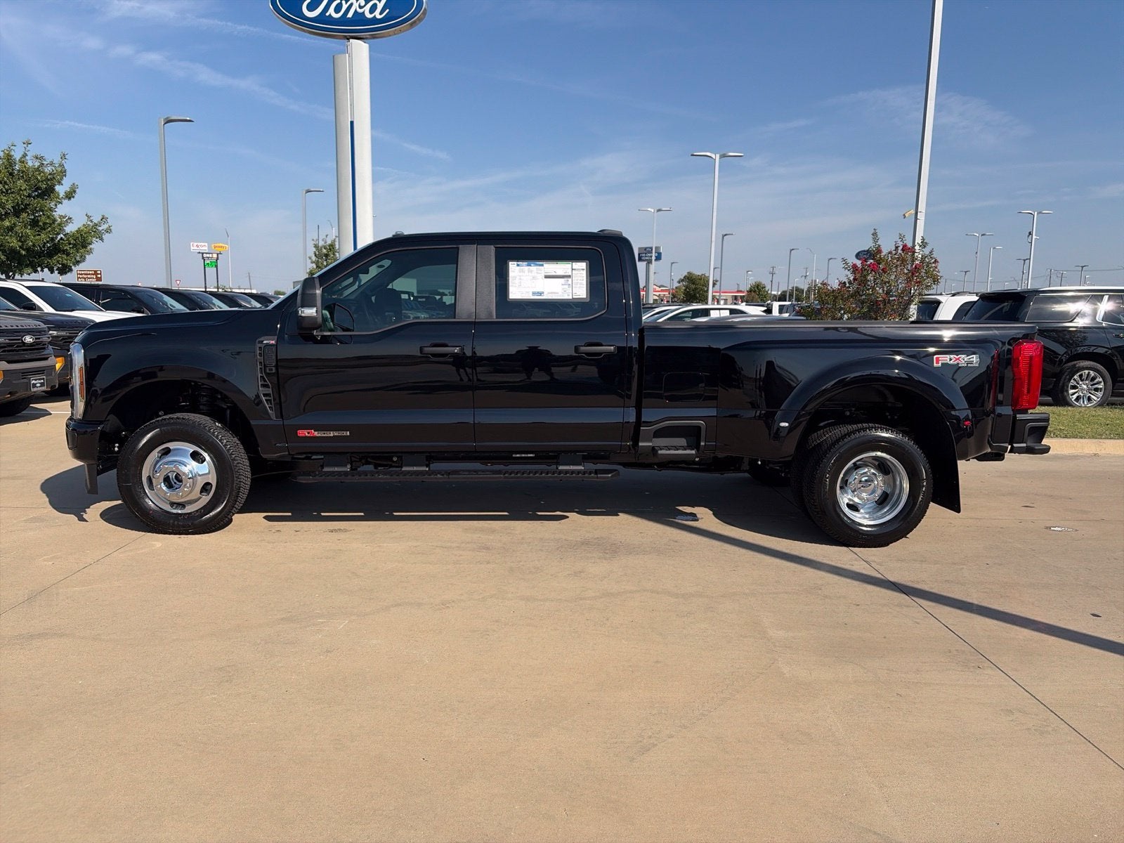 2027 Ford F-350SD XL DRW