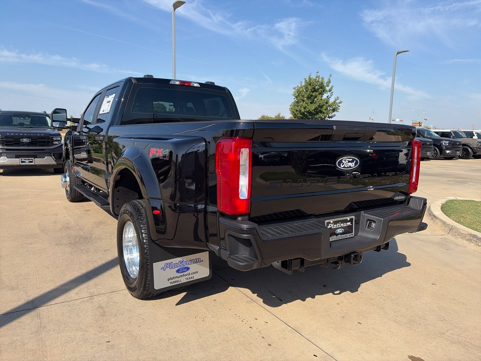 2027 Ford F-350SD XL DRW