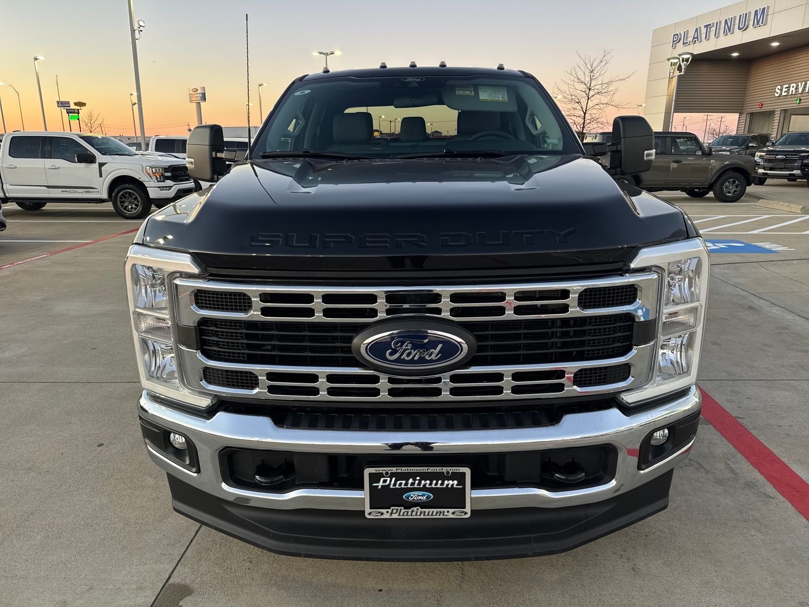 2026 Ford F-350SD XLT DRW