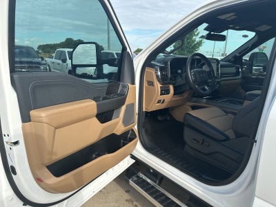 2026 Ford F-350SD Lariat DRW