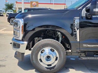 2026 Ford F-350SD Lariat DRW