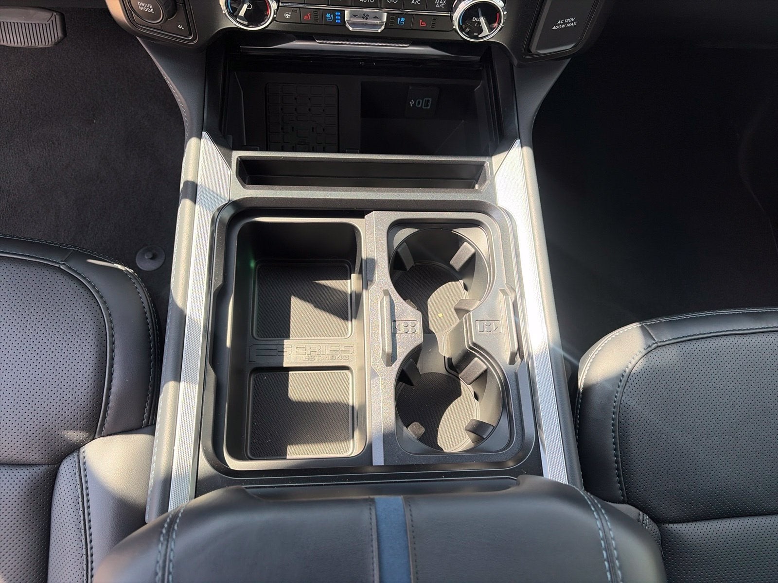 2026 Ford F-450SD Platinum DRW