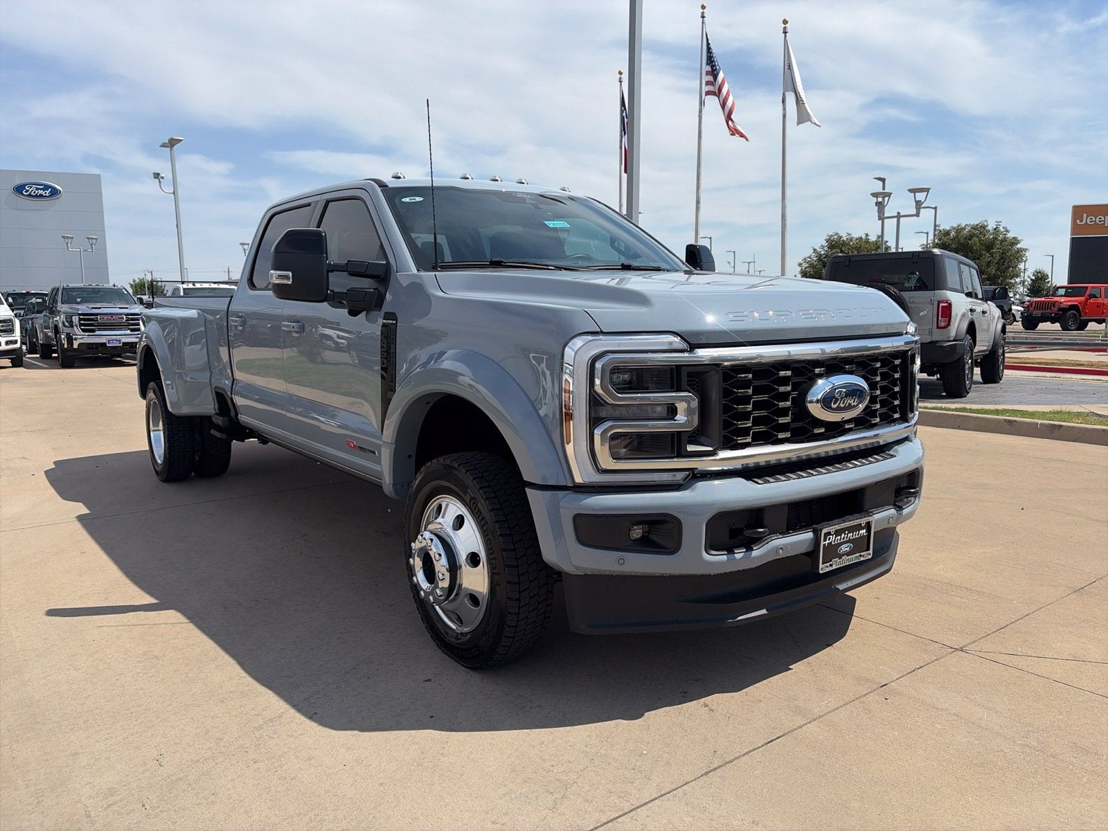 2026 Ford F-450SD Platinum DRW