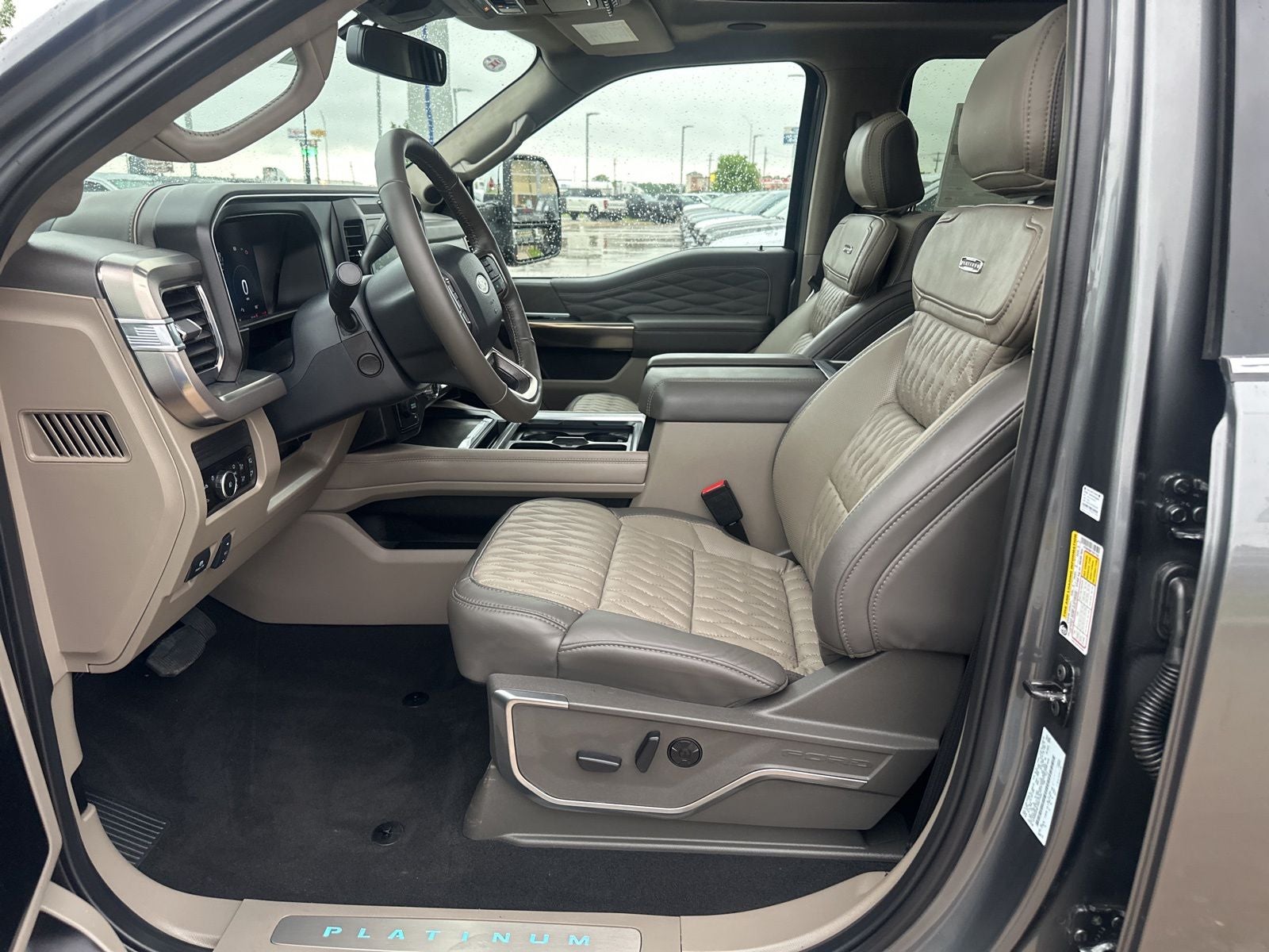 2026 Ford F-450SD Platinum DRW