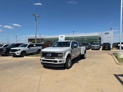 2026 Ford F-450SD Platinum DRW