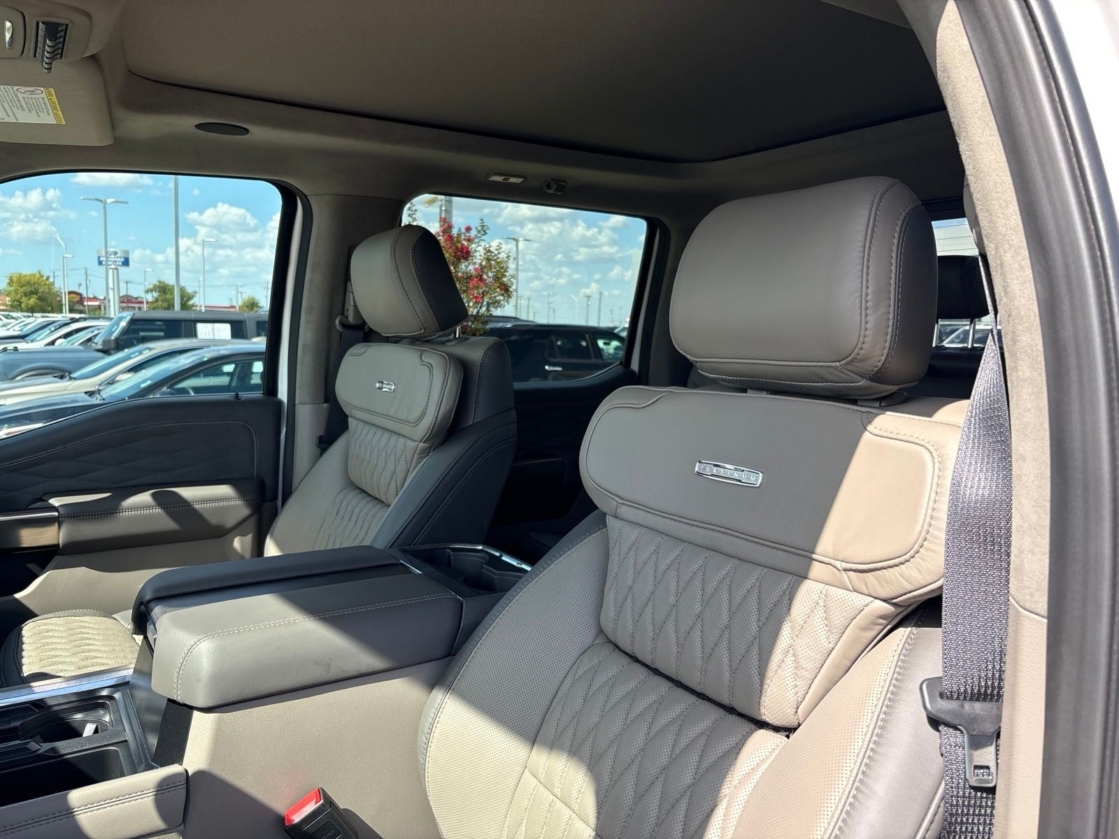2026 Ford F-450SD Platinum DRW