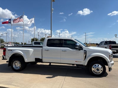 2026 Ford F-450SD Platinum DRW