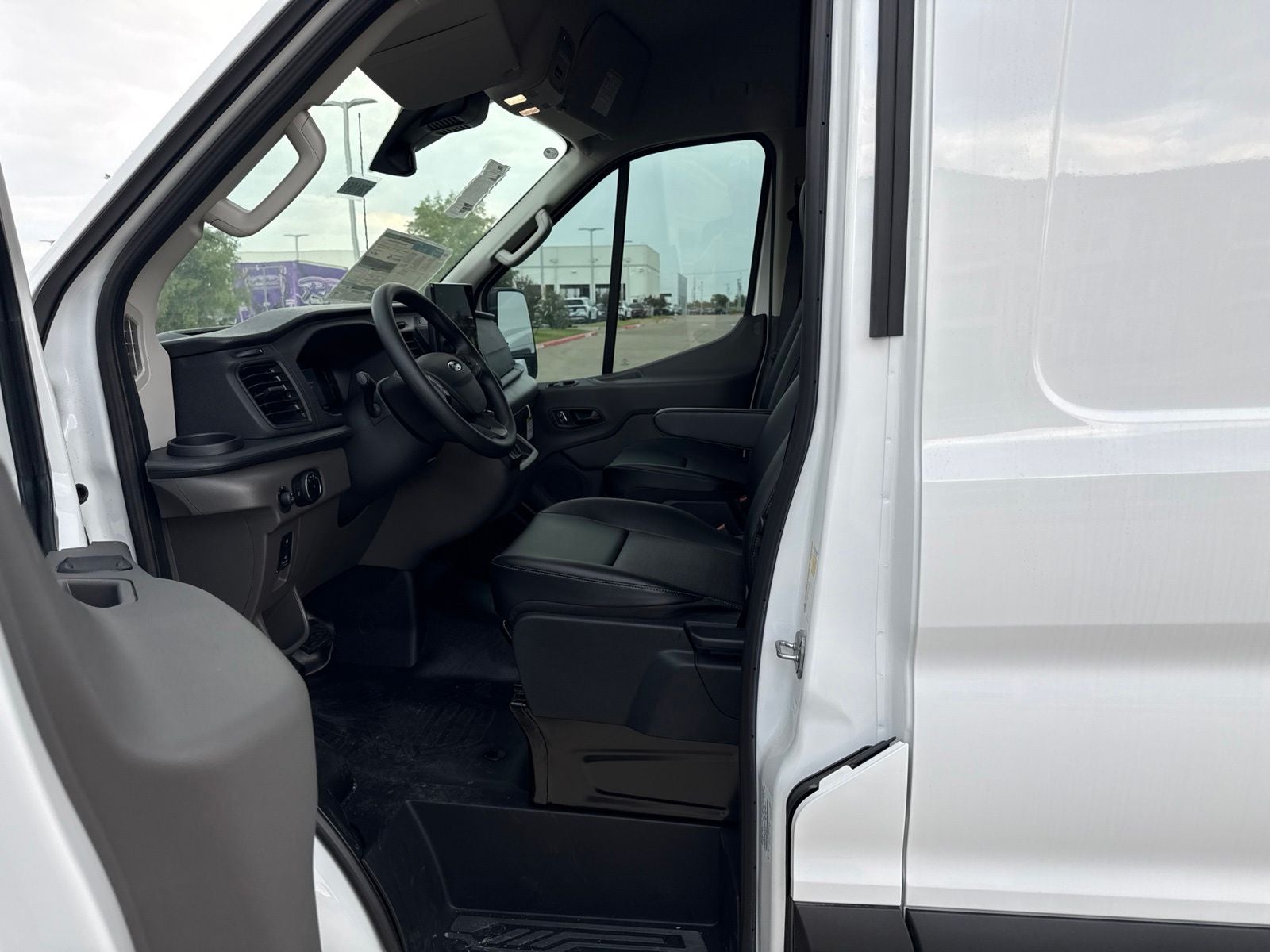 2026 Ford Transit-250 Base