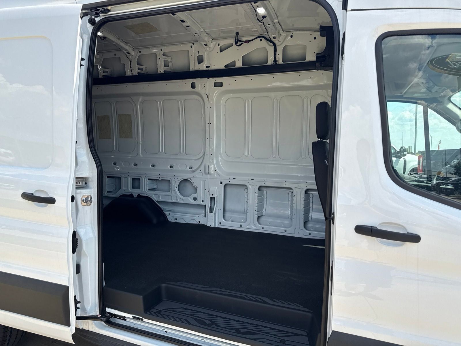 2026 Ford Transit-350 Base