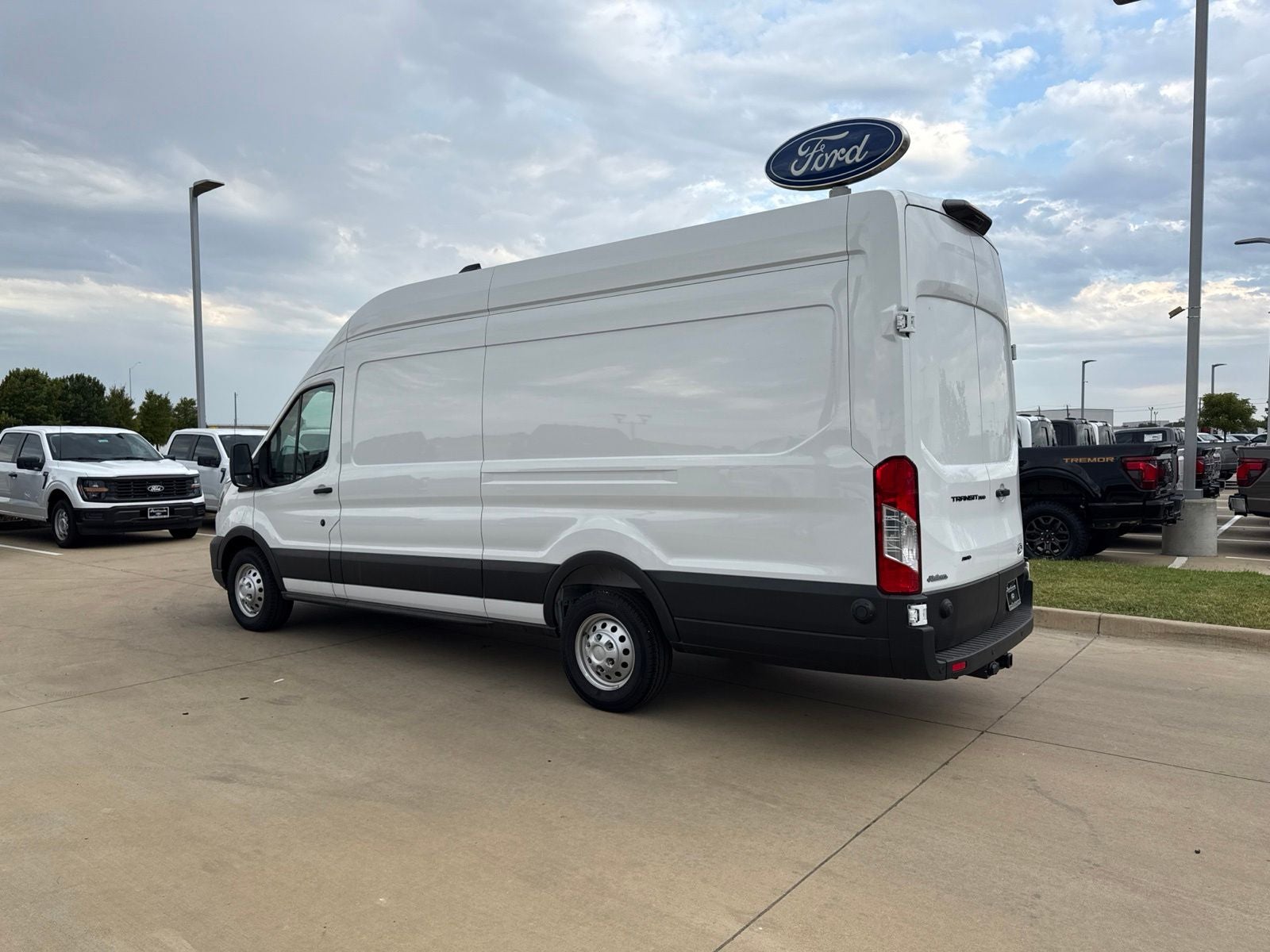 2026 Ford Transit-350 Base