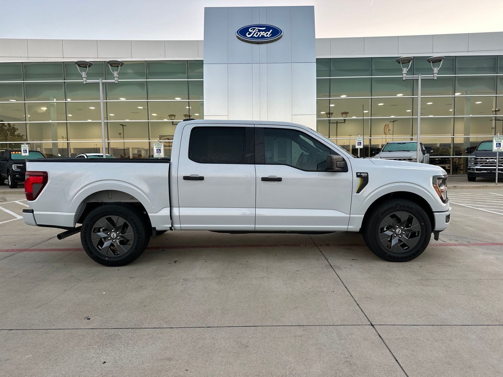 2025 Ford F-150 STX