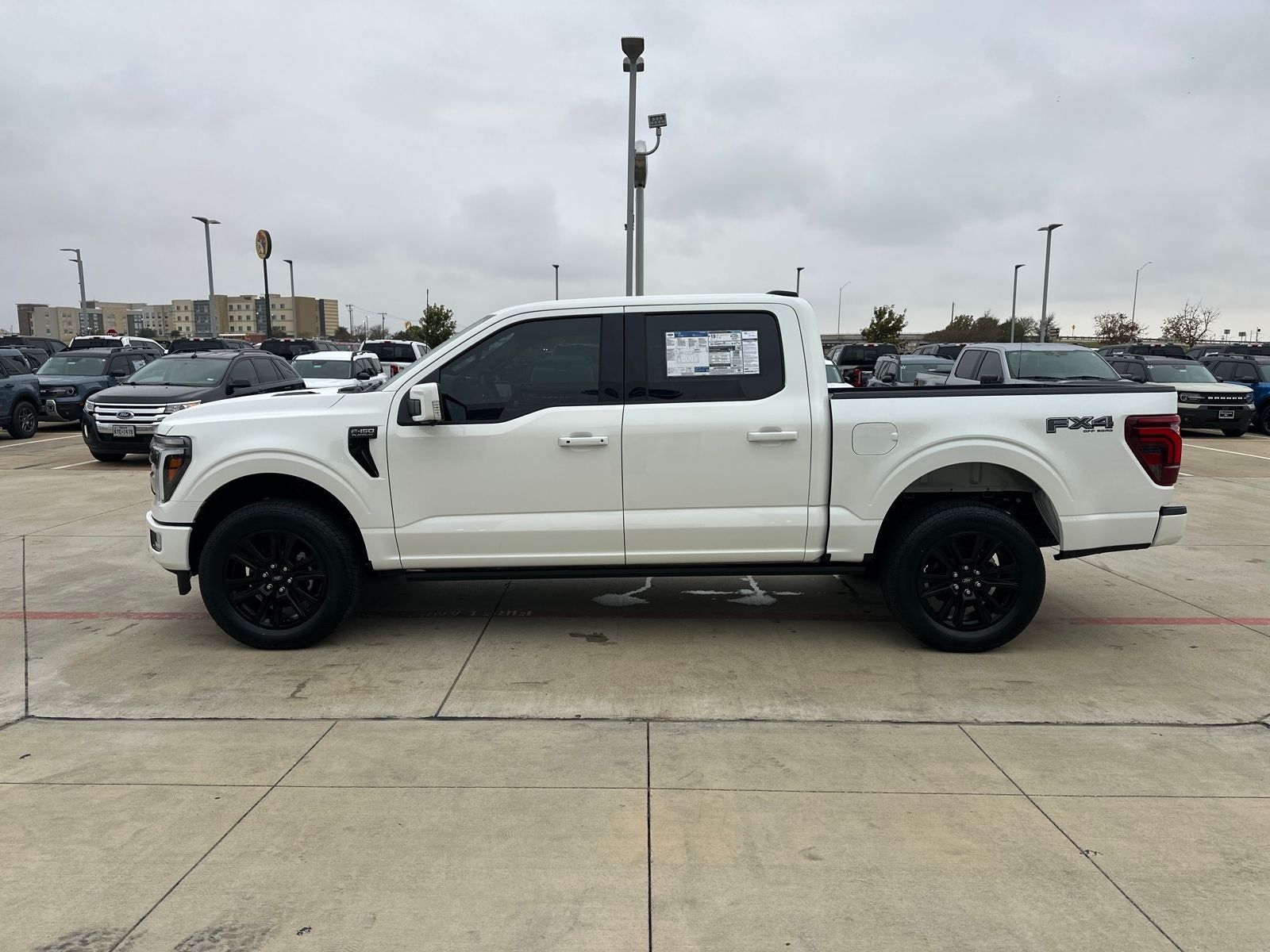2025 Ford F-150 Platinum