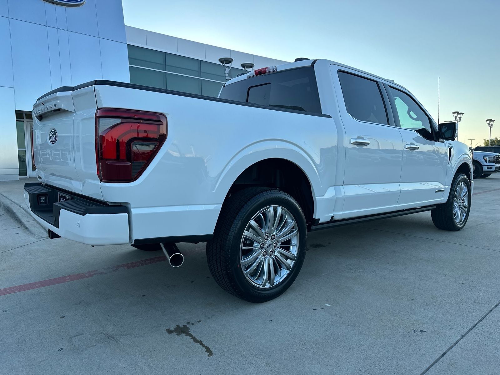 2025 Ford F-150 Platinum