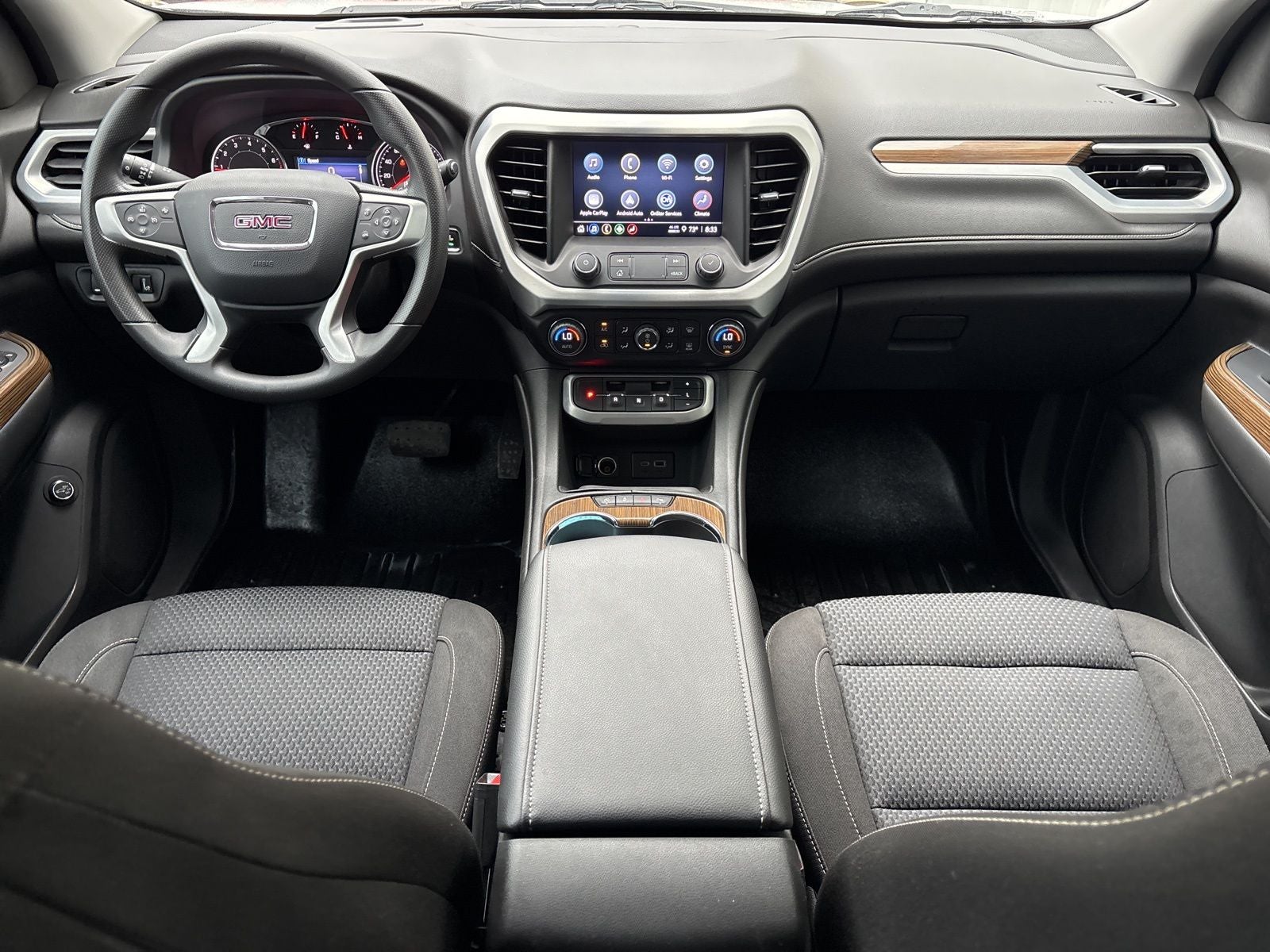 2022 GMC Acadia SLE