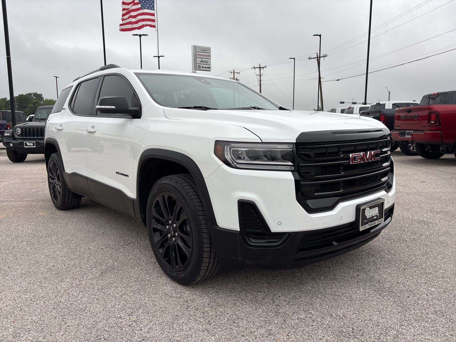 2022 GMC Acadia SLE