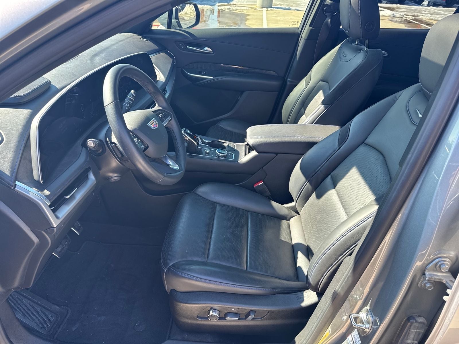 2024 Cadillac XT4 Sport