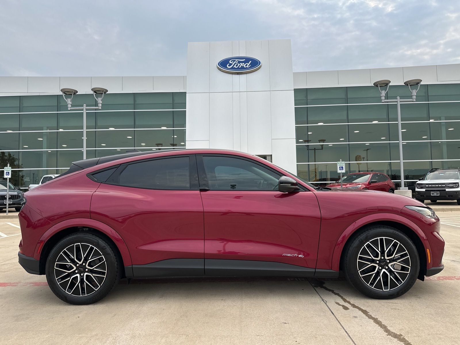 2025 Ford Mustang Mach-E Premium