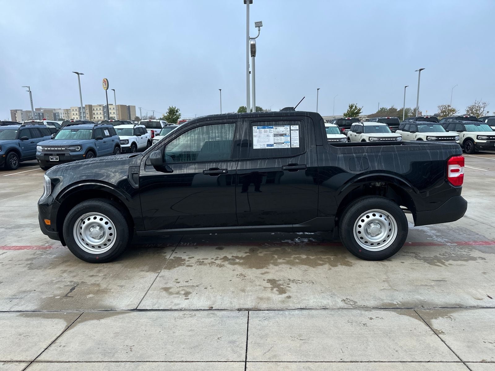 2025 Ford Maverick XL