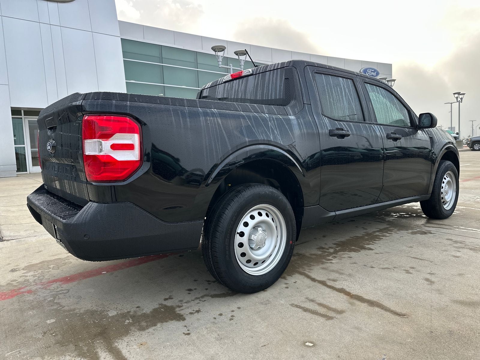 2025 Ford Maverick XL