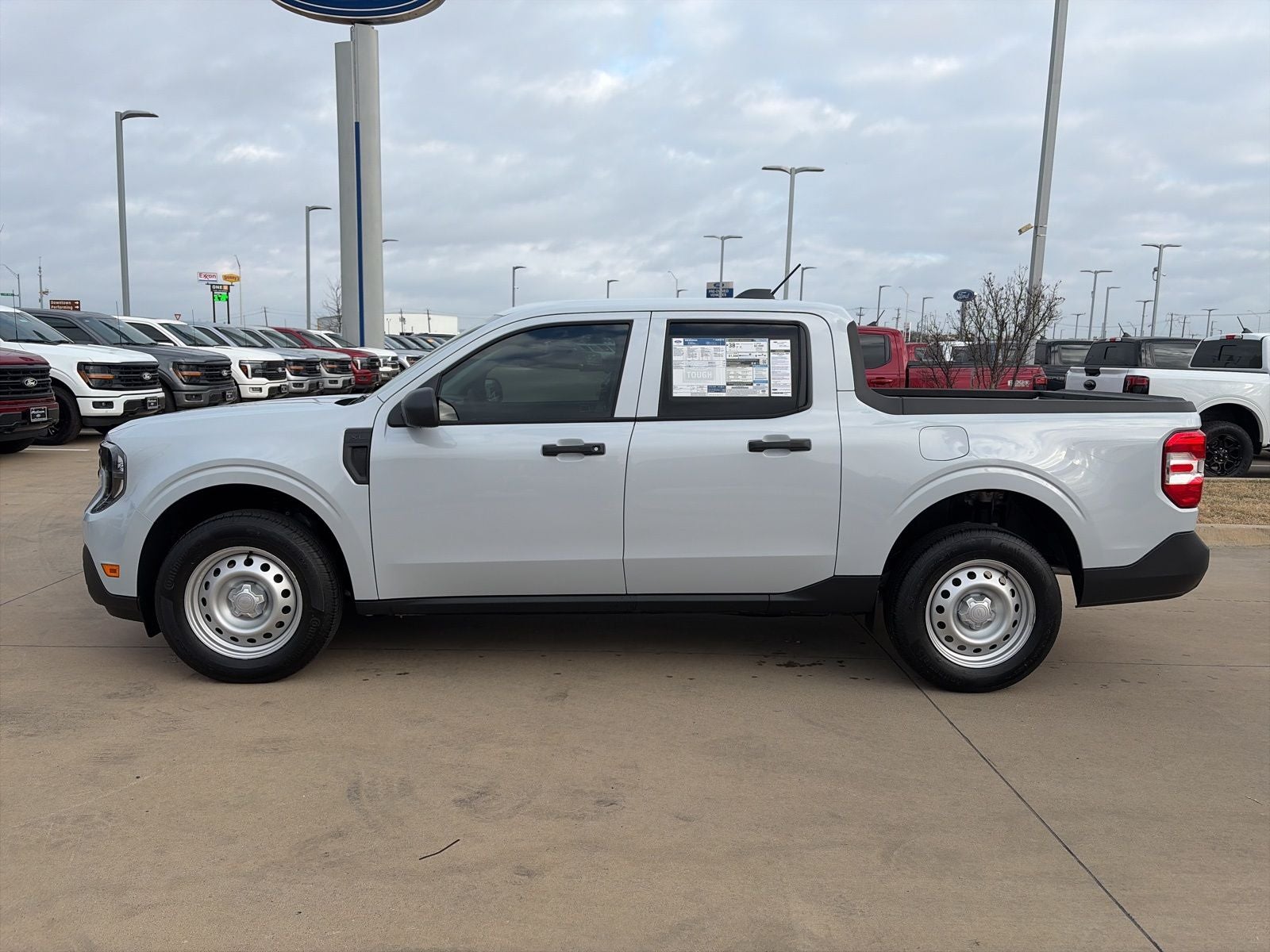 2026 Ford Maverick XL