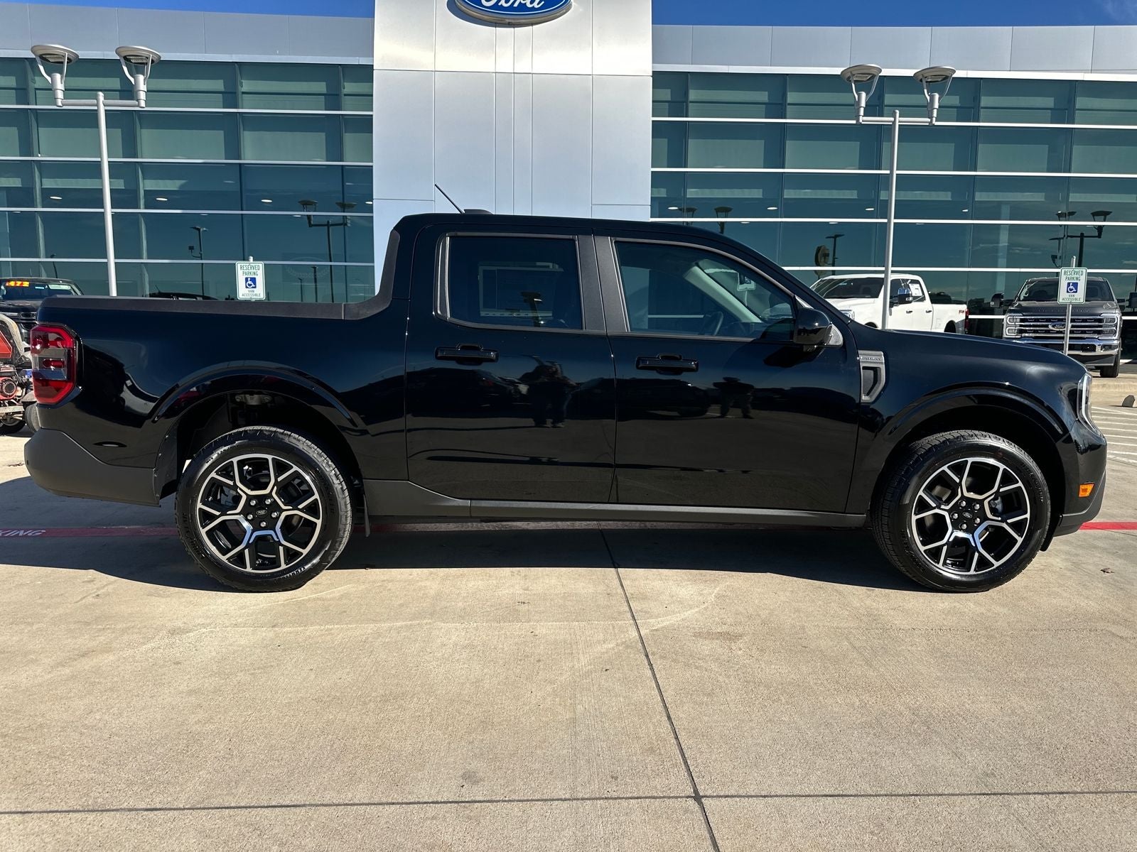 2025 Ford Maverick Lariat