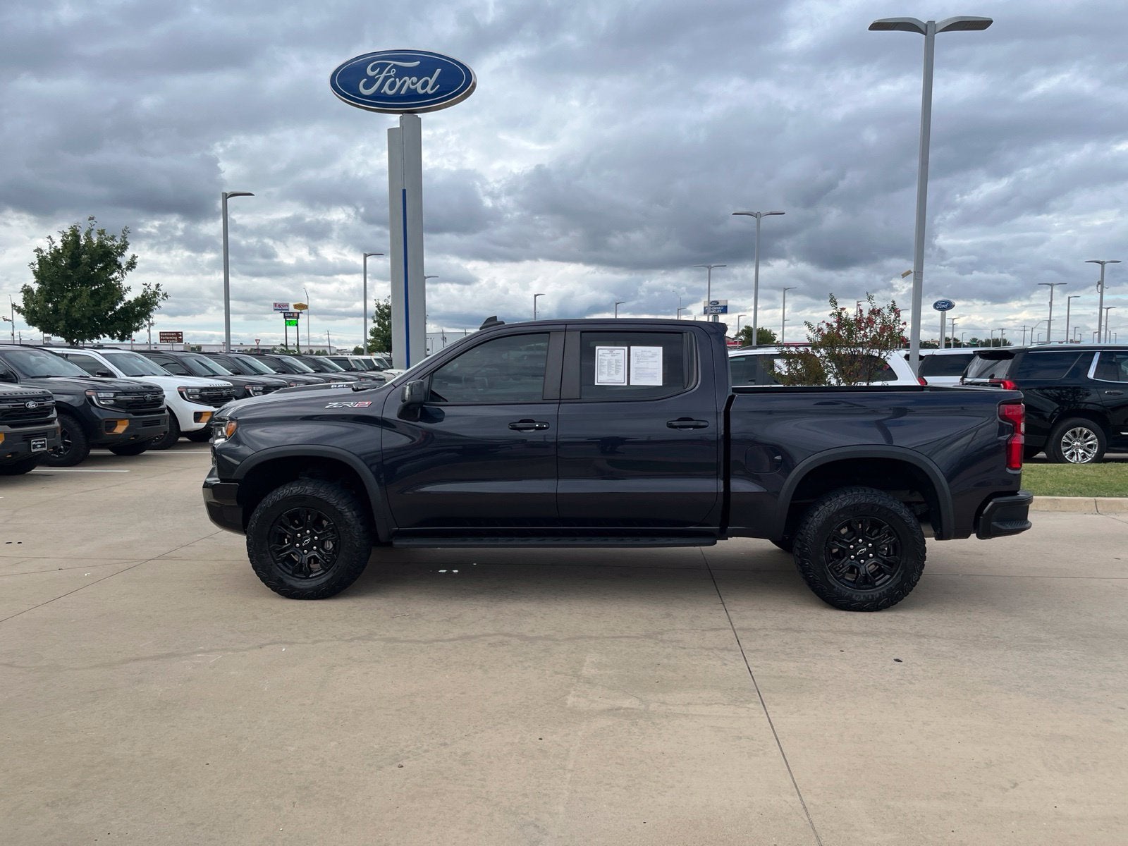 2023 Chevrolet Silverado 1500 ZR2