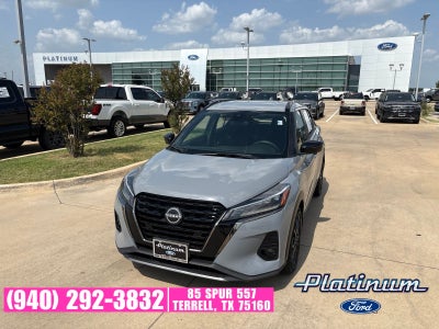 2023 Nissan Kicks SR