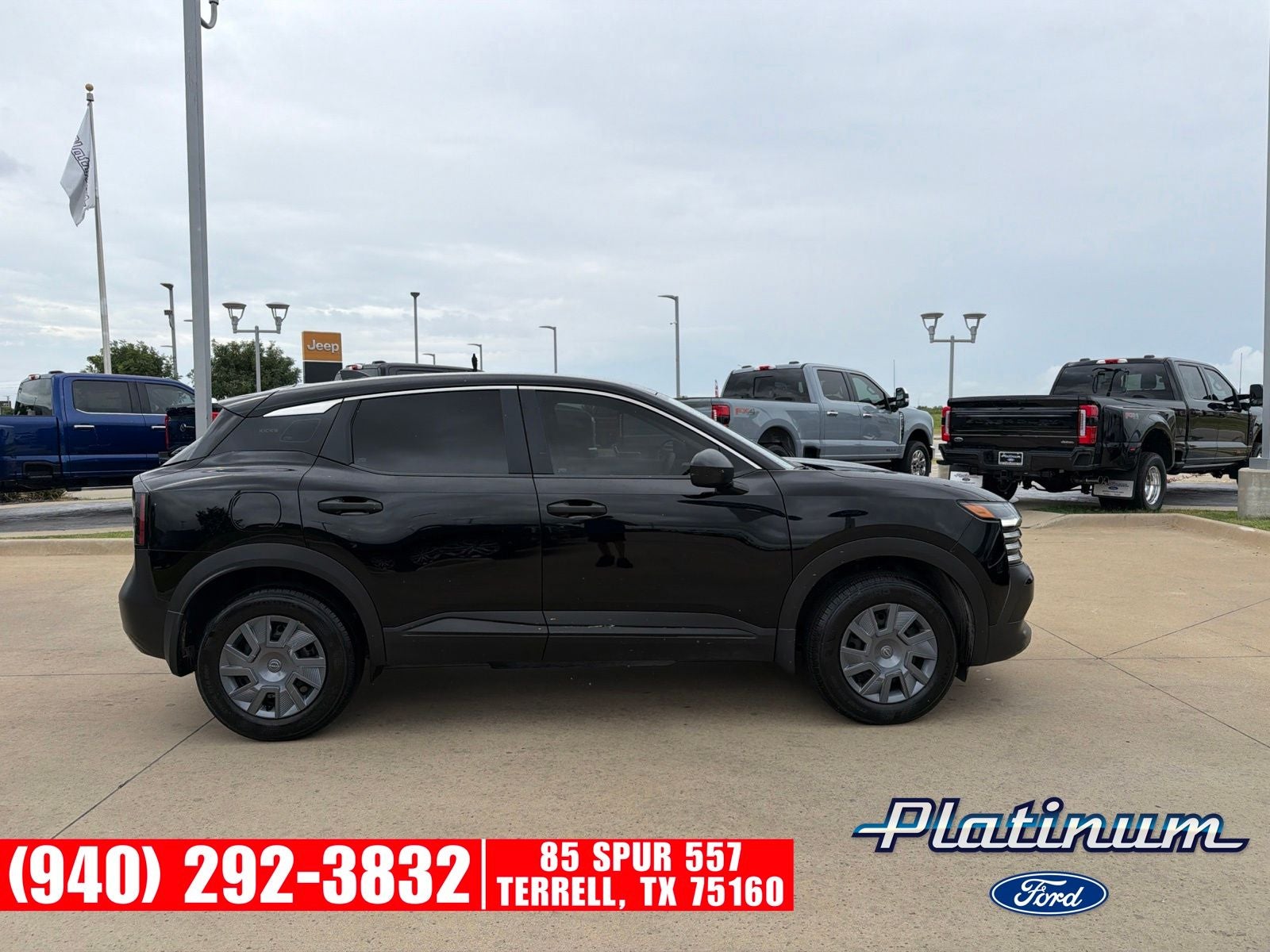 2025 Nissan Kicks S