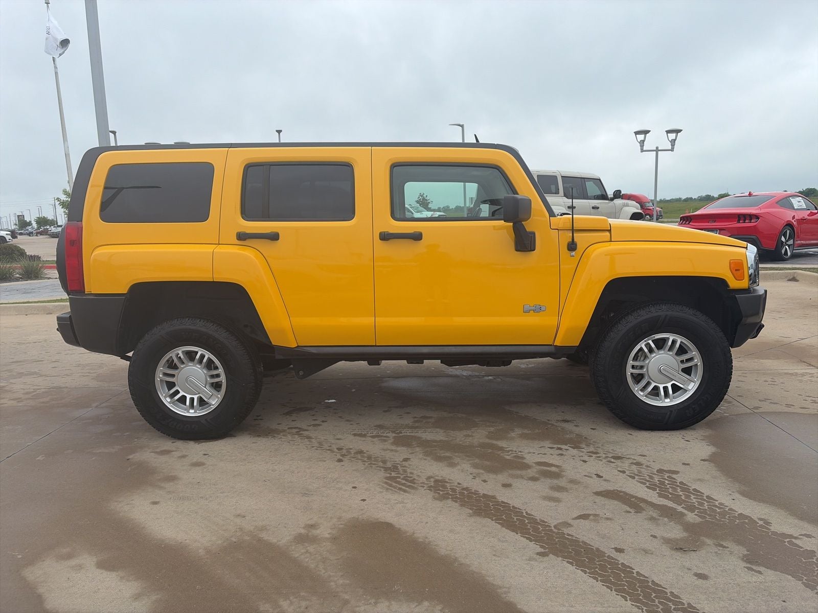 2007 Hummer H3 Base
