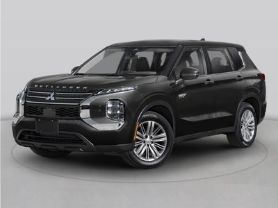 2023 Mitsubishi Outlander Base