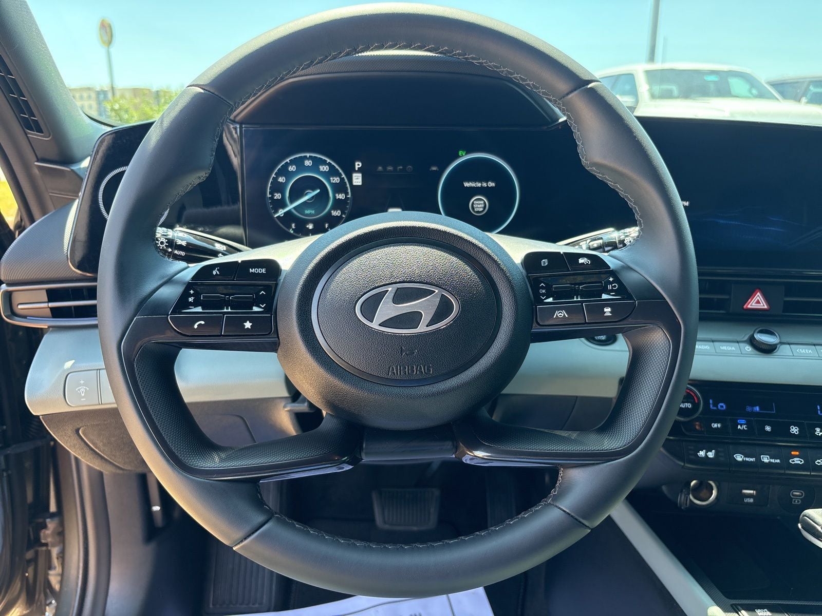 2024 Hyundai Elantra Hybrid Limited