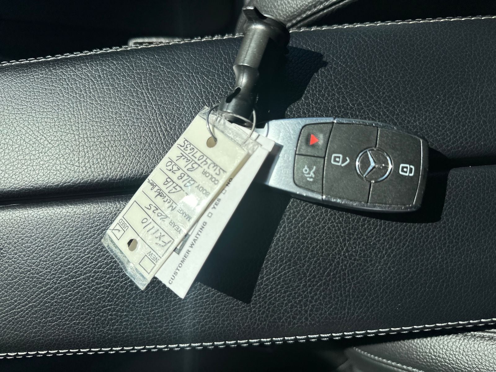 2025 Mercedes-Benz GLB GLB 250 4MATIC®