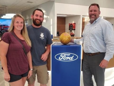 Cody and Tina Hukeba purchased a 2019 F150 XLT Platinum Ford in Terrell TX