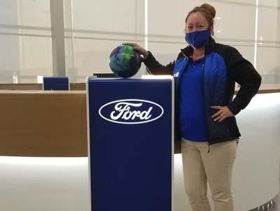 Luz Gallegos Platinum Ford in Terrell TX