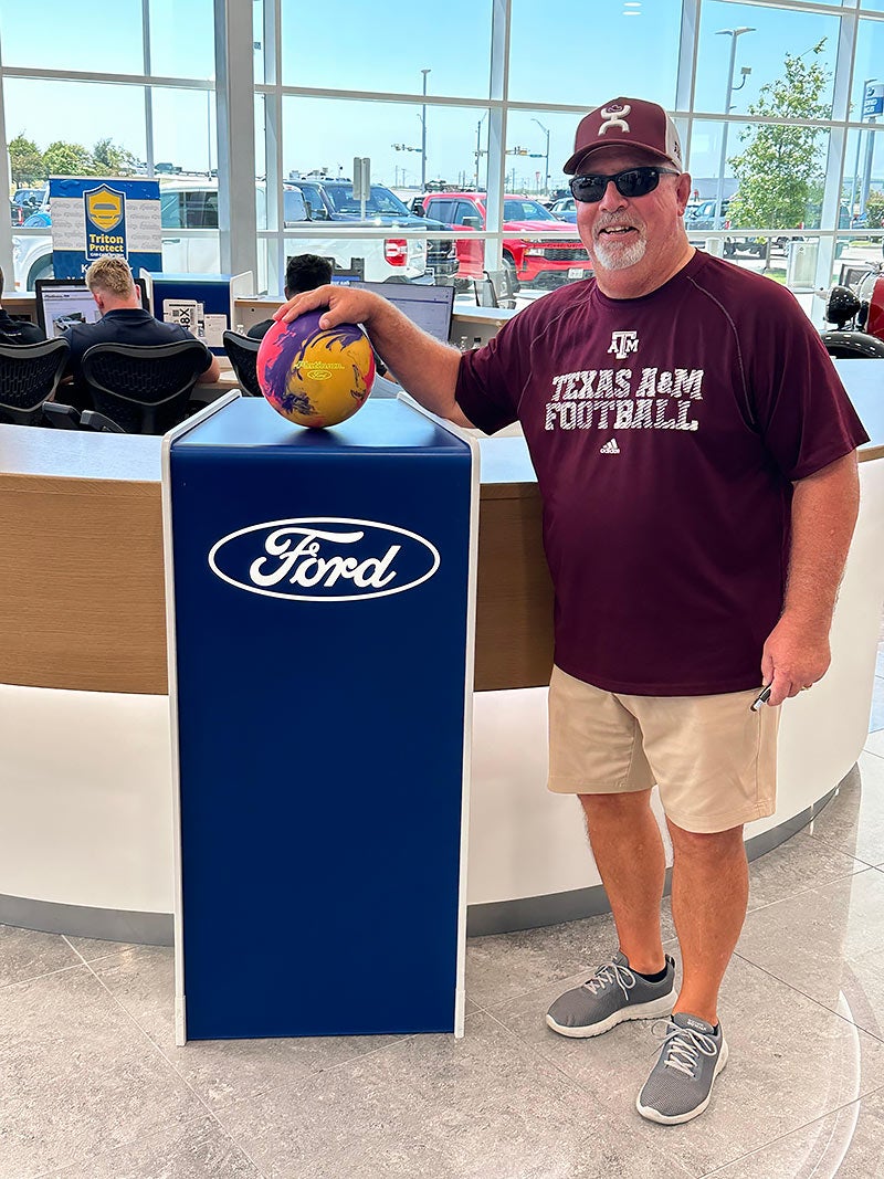 Greg Cooper 2023Bronco Platinum Ford in Terrell TX