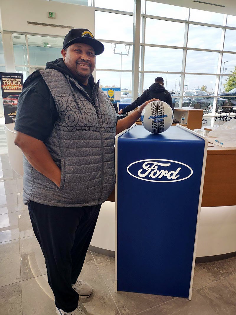 Tony Mcknight Platinum Ford in Terrell TX