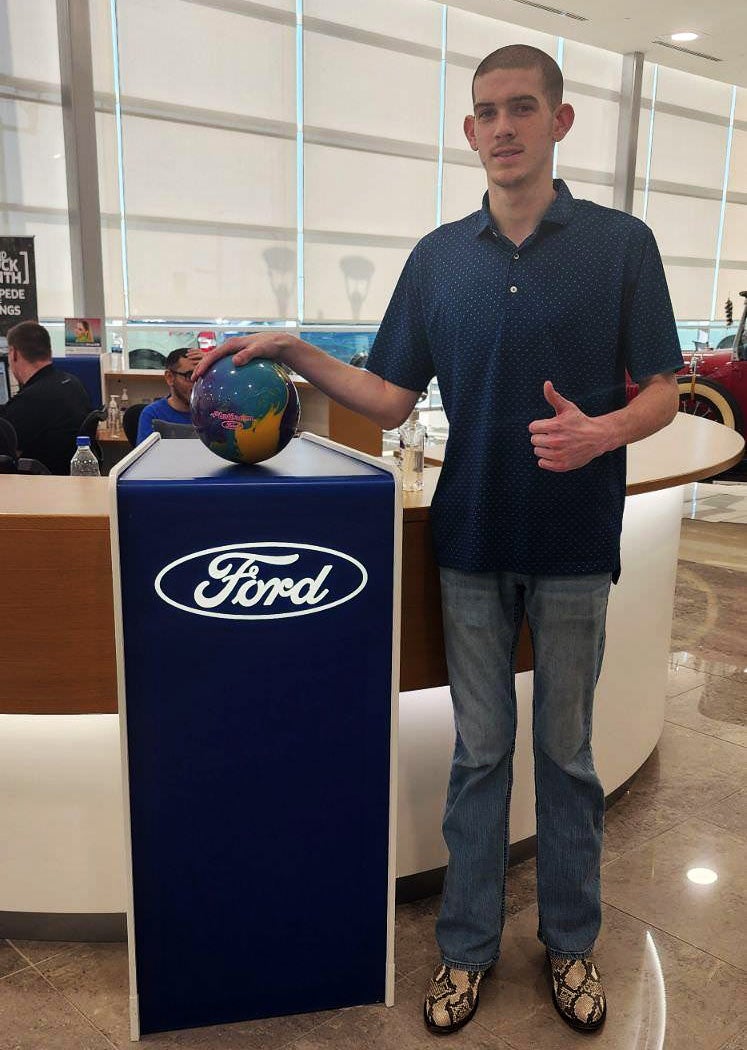 Trey Spitzer 2023 F-350 Platinum Ford in Terrell TX