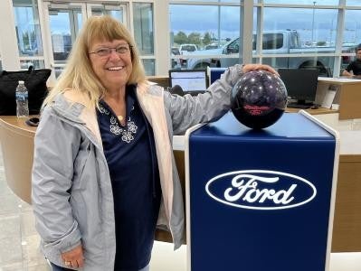 Jean Martilla - 2022 Ford Expedition Platinum Ford in Terrell TX