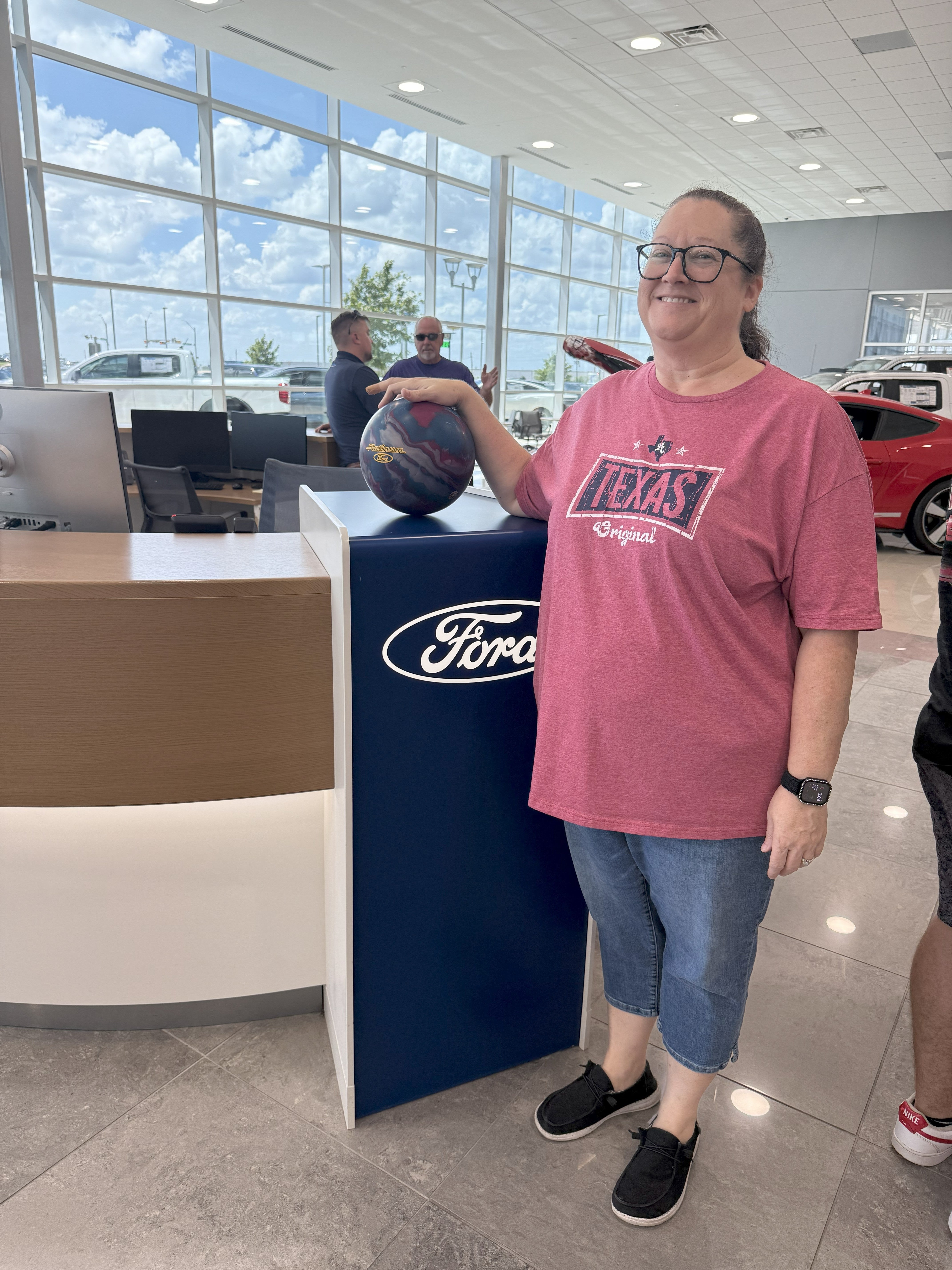 Ford Plat bowling logo bowling alumni in Terrell TX