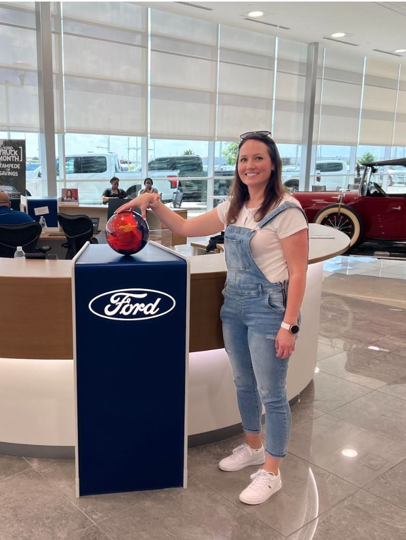 Ford Plat bowling logo Platinum Ford in Terrell TX